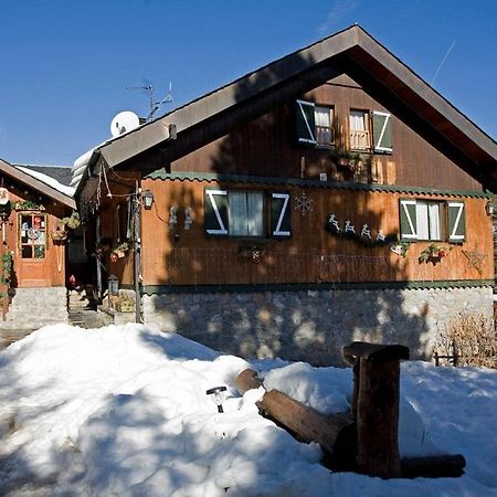 Niu Dels Falcons Bed & Breakfast La Molina  Bagian luar foto