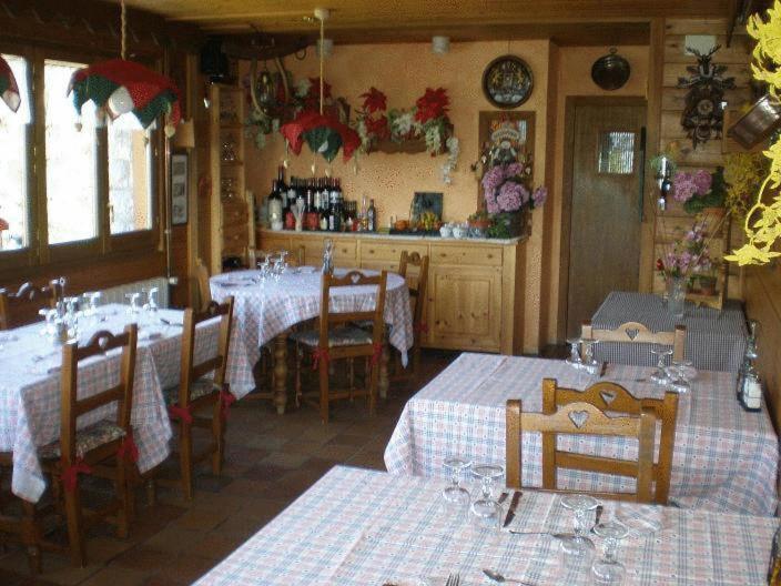 Niu Dels Falcons Bed & Breakfast La Molina  Bagian luar foto