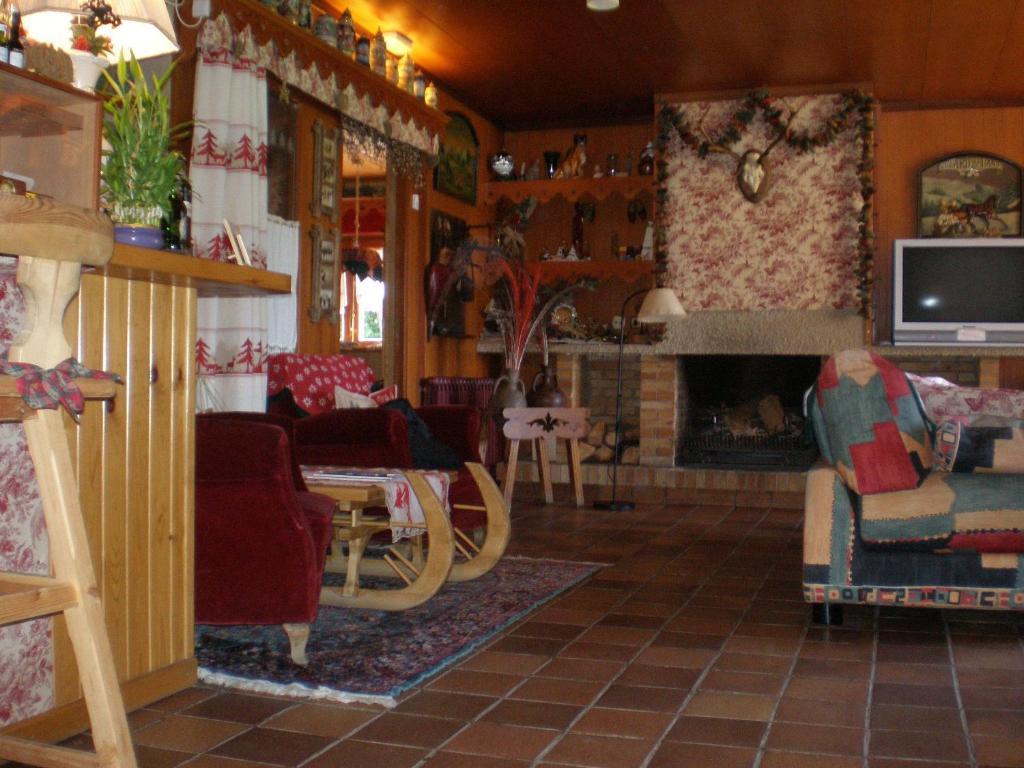 Niu Dels Falcons Bed & Breakfast La Molina  Bagian luar foto
